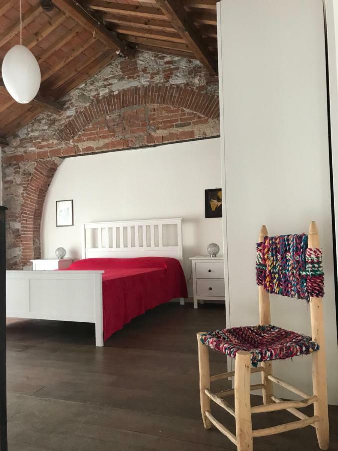 Il Vecchio Studio Pietrasanta Luaran gambar
